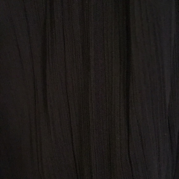 Abercrombie & Fitch Micro Pleated Black Dress - Picture 5 of 7